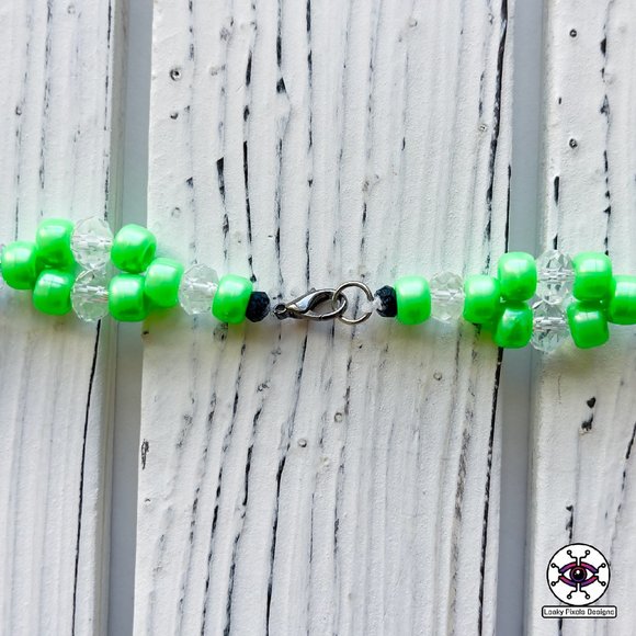 Hyper Sonic Perler Necklaces - Picture 4 of 6